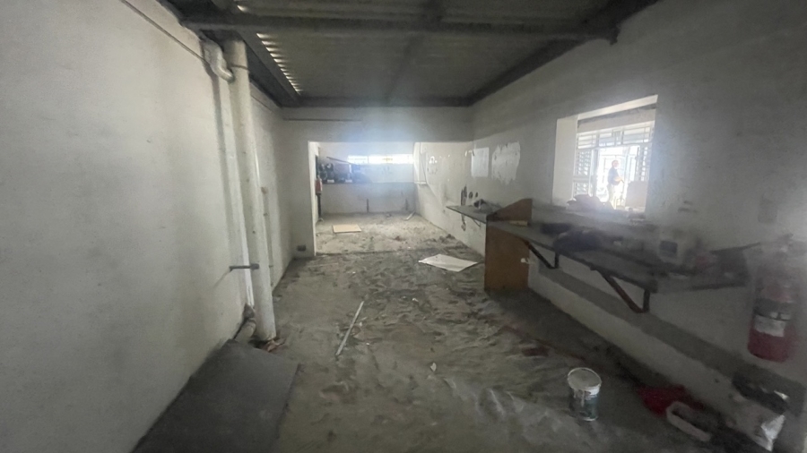 To Let commercial Property for Rent in Claremont Western Cape